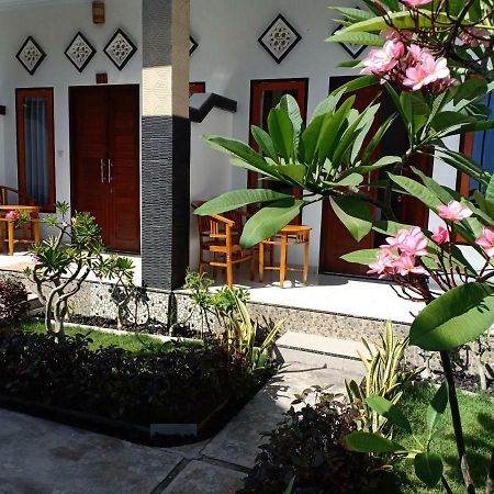 Dwiki Putra Home Stay Lembongan Exteriör bild